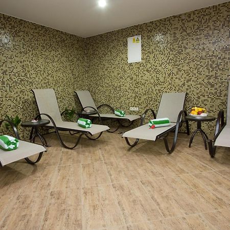 Hotel Park Exclusive Otočac Esterno foto