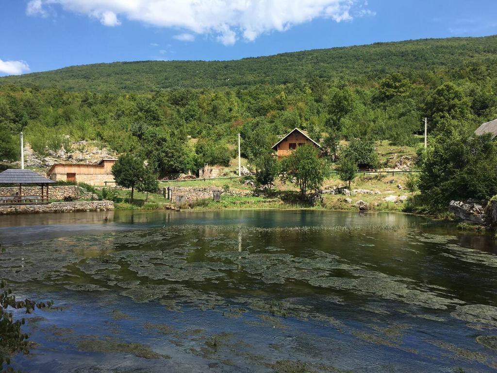 Hotel Park Exclusive Otočac Esterno foto